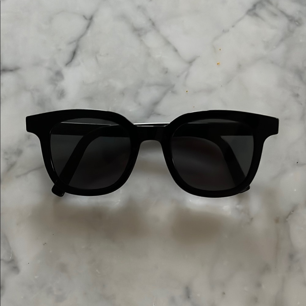Classic Black Square Sunglasses